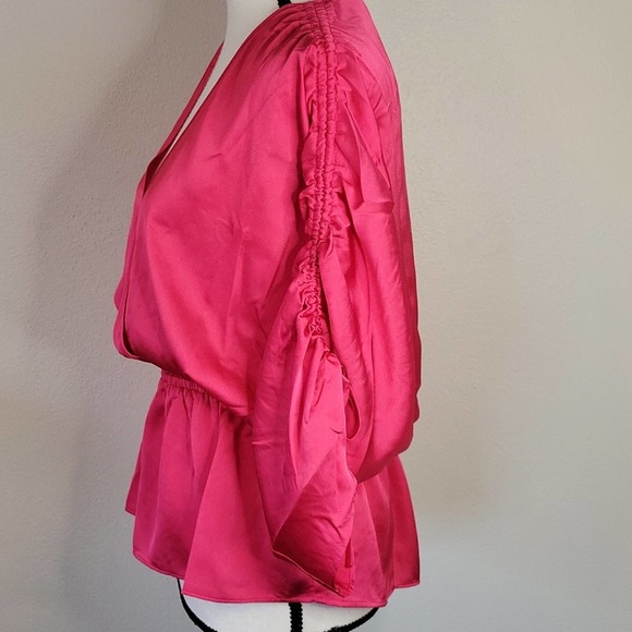 NWOT JOIE Satin Faux Wrap Ruched Dolman Sleeve peplum Blouse Pink Sz L, M - Picture 4 of 8
